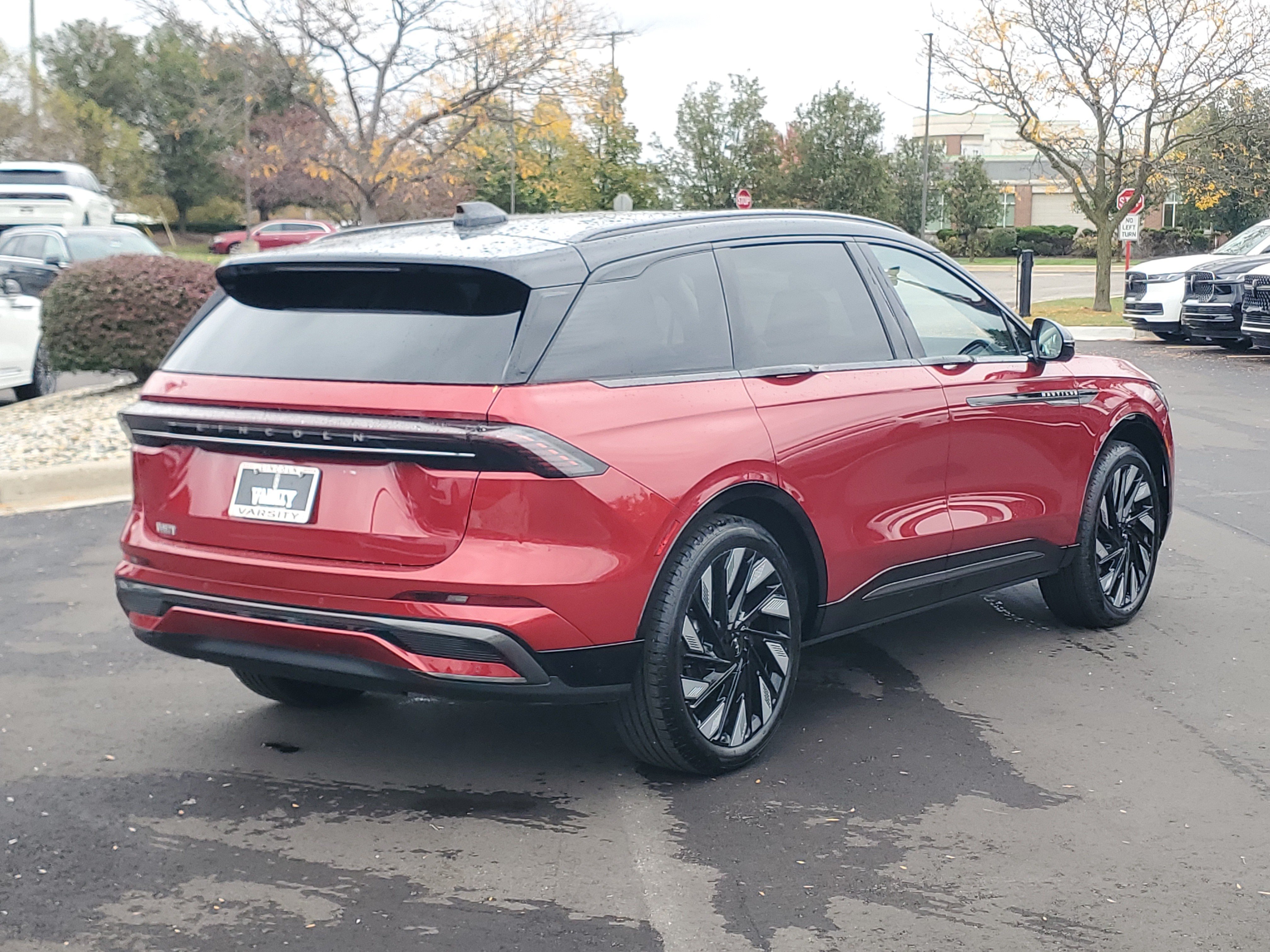New 2026 Lincoln Nautilus Reserve AWD/4WD image 4