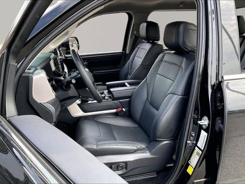 Used 2022 Toyota Tundra Limited image 15