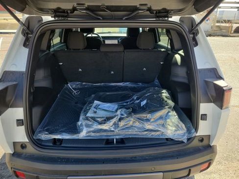 New 2026 Jeep Cherokee Laredo AWD/4WD image 8