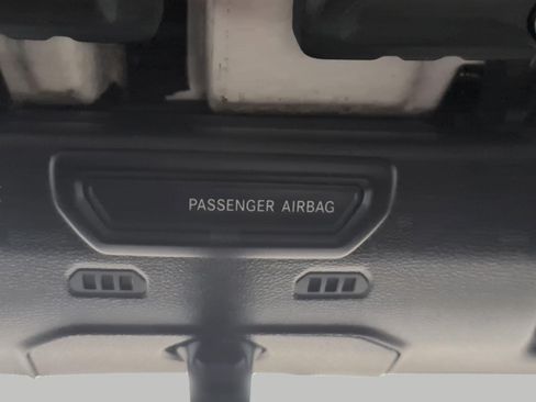 Used 2021 Jeep Wrangler Unlimited Sport AWD/4WD image 18
