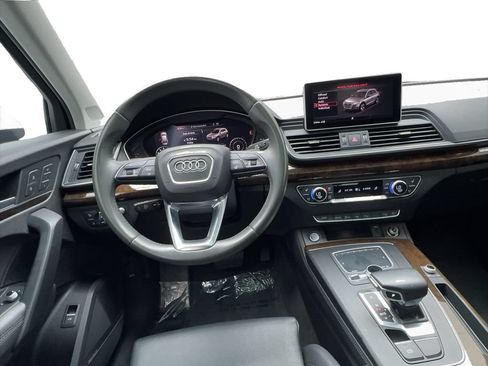 Used 2019 Audi Q5 Prestige w/ Prestige Package AWD/4WD image 35
