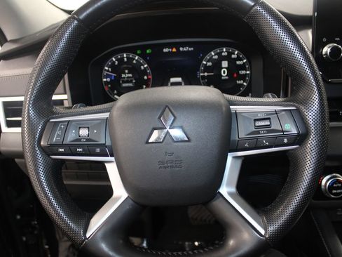 Used 2024 Mitsubishi Outlander SEL image 37