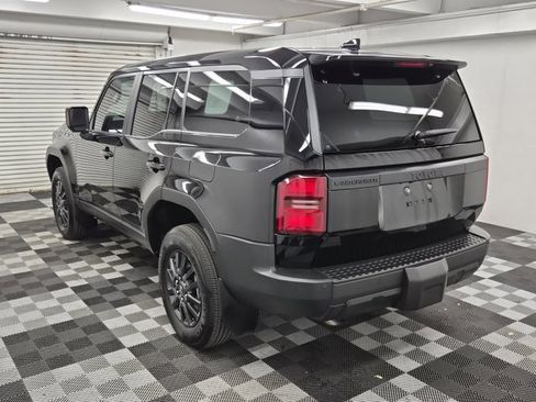 Used 2024 Toyota Land Cruiser image 4
