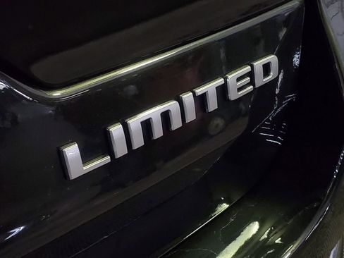 Used 2024 Jeep Grand Cherokee Limited image 7