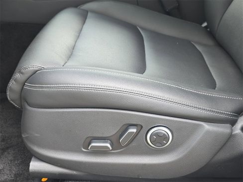 Used 2026 Genesis GV70 2.5T image 28