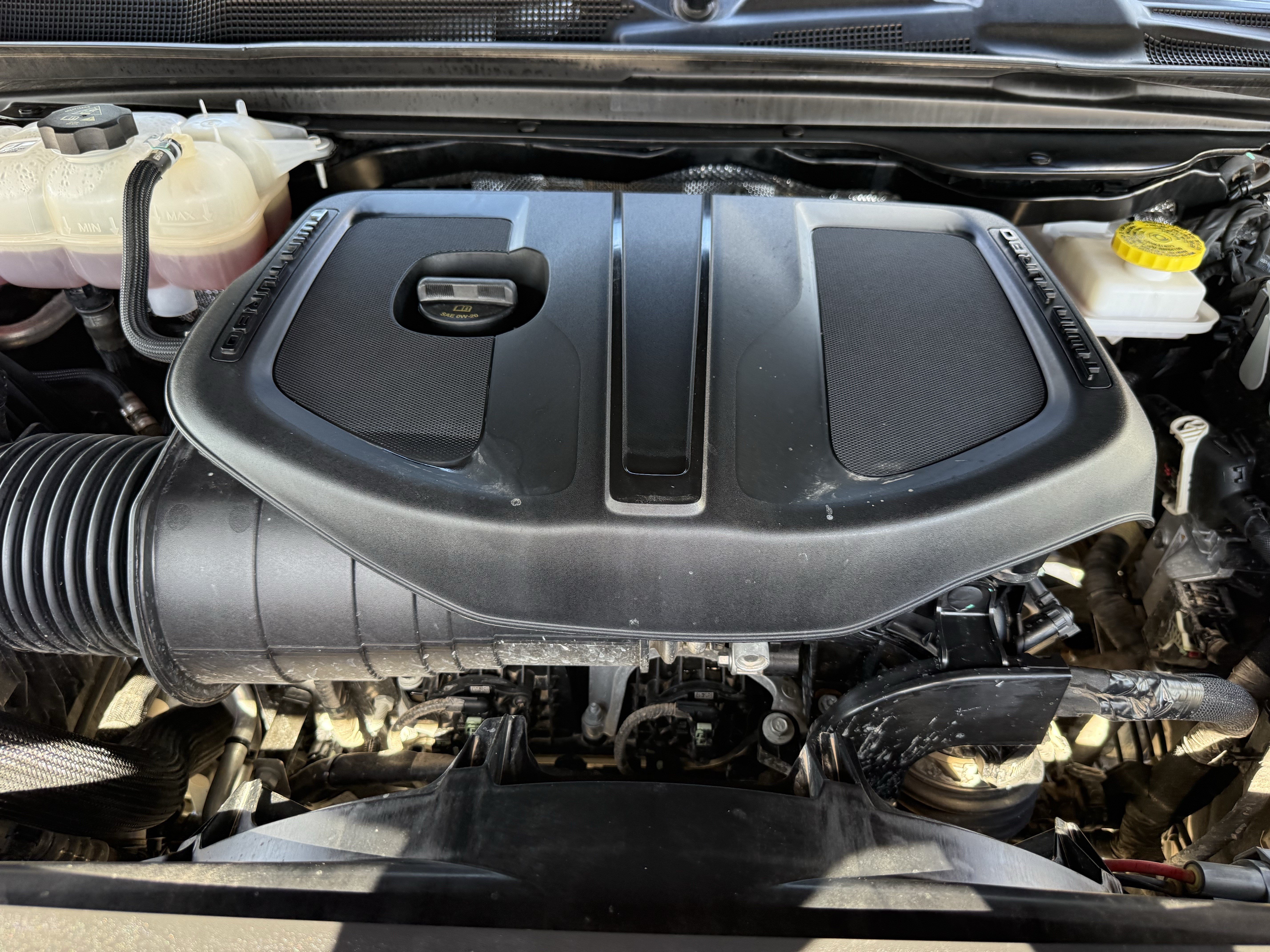 Used 2025 RAM 1500 Laramie w/ Off Road Group AWD/4WD image 33