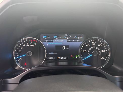 Used 2016 Ford F150 Lariat w/ Equipment Group 502A Luxury AWD/4WD image 35