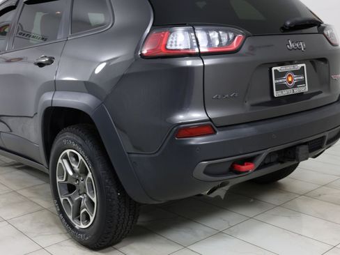 Used 2021 Jeep Cherokee Trailhawk w/ Sun, Sound & Nav Group AWD/4WD image 45