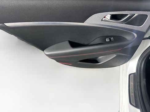 Used 2022 Genesis G70 3.3T w/ Sport Advanced Package image 26