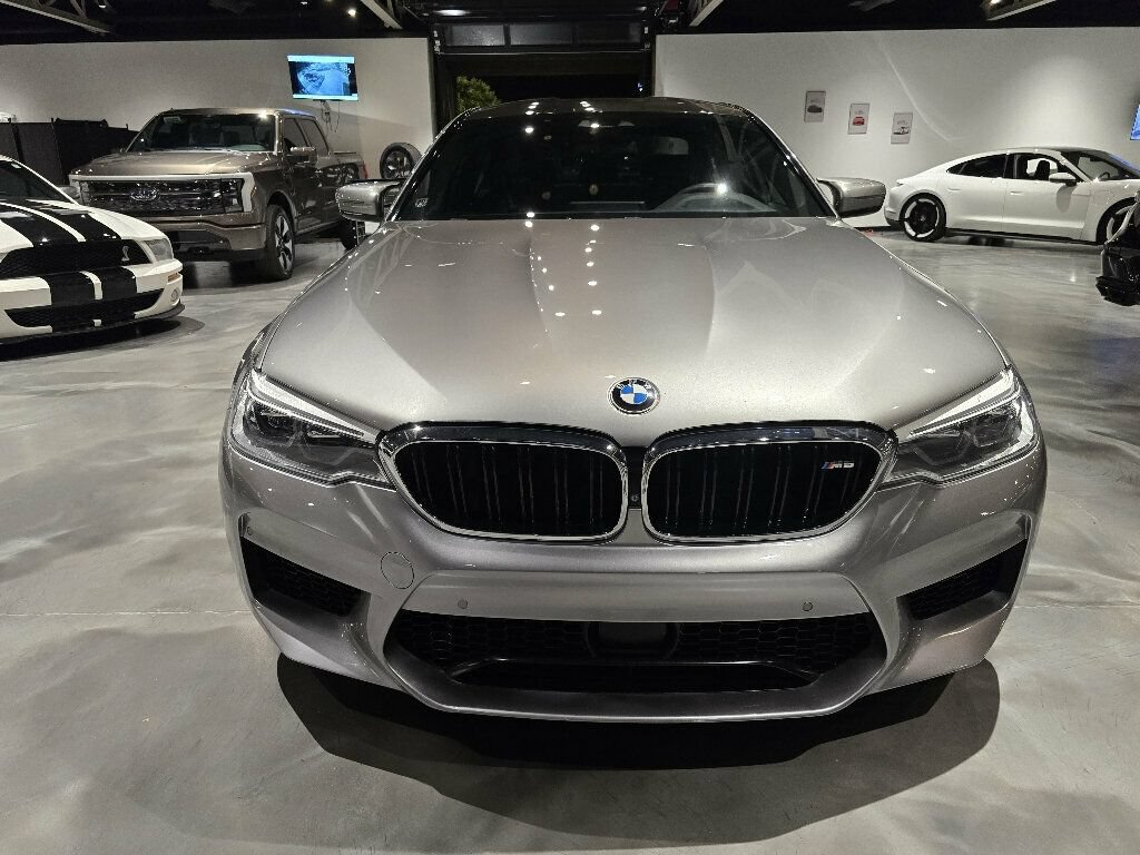 Used 2018 BMW M5 AWD/4WD image 2