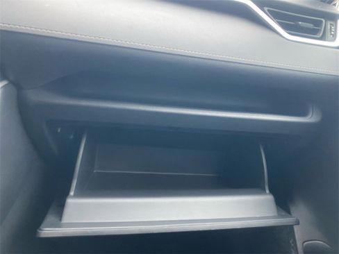 Used 2022 Toyota RAV4 XLE image 22