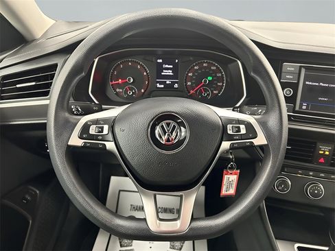 Used 2019 Volkswagen Jetta S image 15