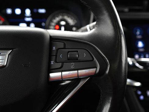 Used 2021 Cadillac XT6 Premium Luxury image 30