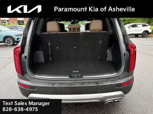 Certified 2022 Kia Telluride SX w/ SX Prestige Package AWD/4WD image 29