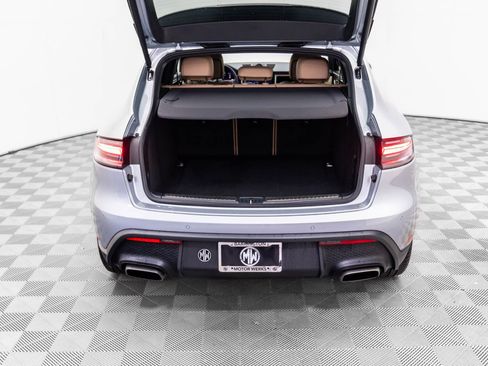 Certified 2025 Porsche Macan image 27