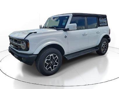 Certified 2025 Ford Bronco Outer Banks