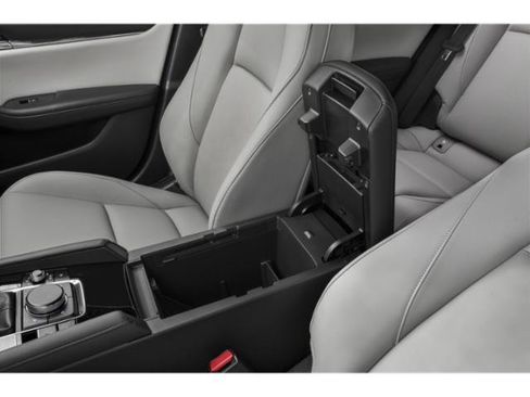 Used 2019 MAZDA MAZDA3 Hatchback w/ Preferred Package FWD image 17