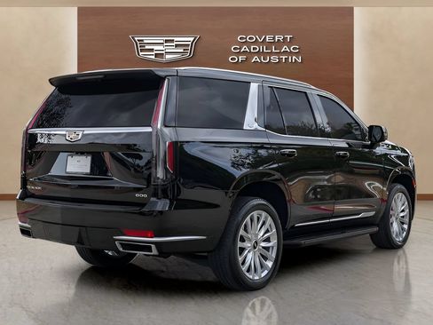 Used 2021 Cadillac Escalade Luxury AWD/4WD image 4