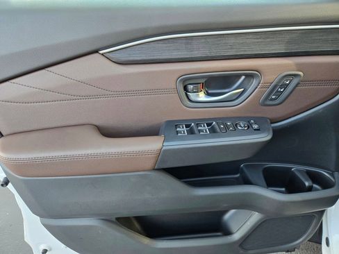 New 2026 Honda Pilot Touring image 18