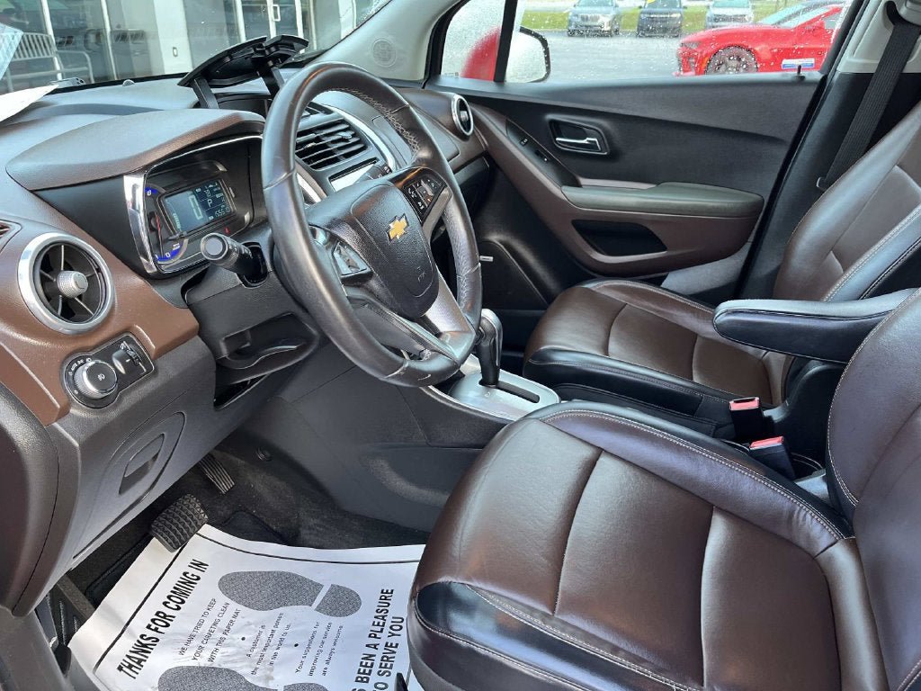 Used 2015 Chevrolet Trax LTZ AWD/4WD image 25
