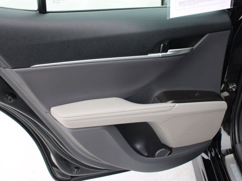 Certified 2023 Toyota Camry XSE image 13