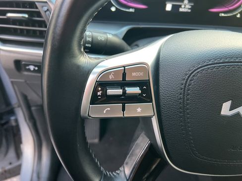 Used 2023 Kia Telluride LX image 15