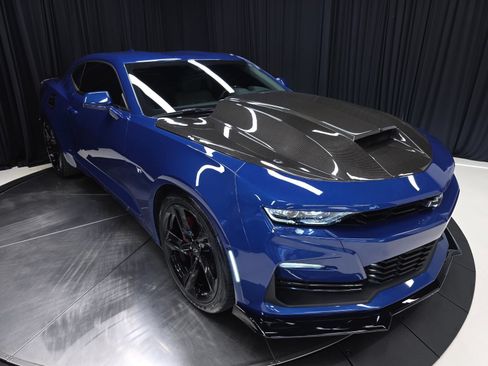 Used 2023 Chevrolet Camaro SS RWD image 16