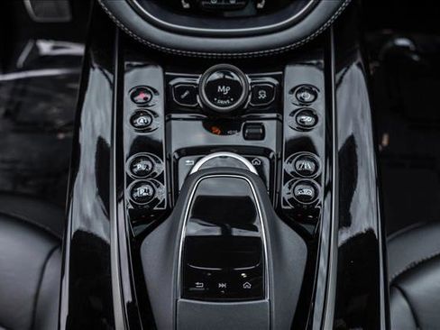 Used 2024 Aston Martin DBX 707 image 20