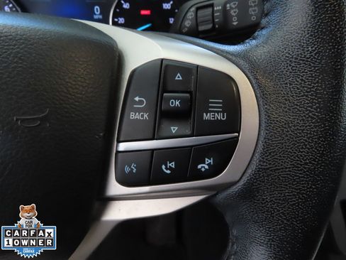 Used 2022 Ford Explorer XLT image 15