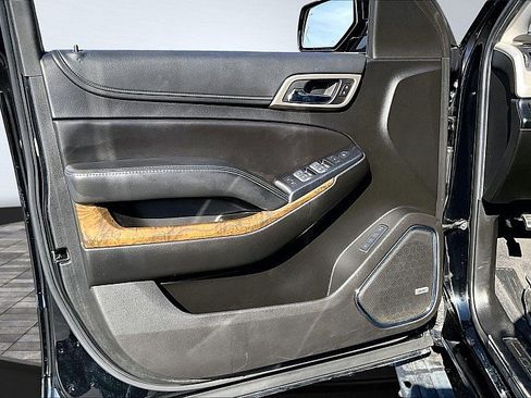 Used 2019 GMC Yukon XL Denali w/ Open Road Package image 22