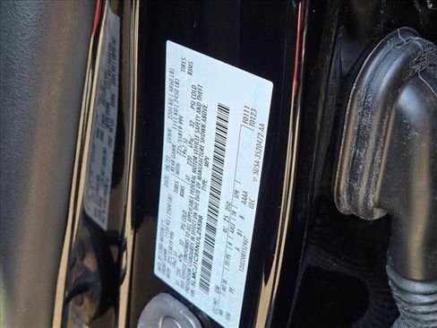 Used 2022 Lincoln Corsair FWD w/ Premium Package image 24