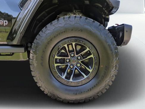 New 2026 Jeep Wrangler Unlimited Rubicon AWD/4WD image 10
