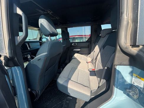 Used 2023 Ford Bronco Outer Banks AWD/4WD image 10