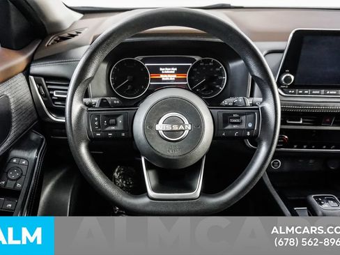 Used 2023 Nissan Rogue SV FWD image 24