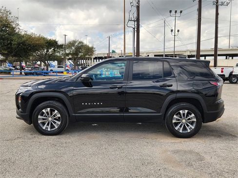 Used 2026 Chevrolet Equinox LT image 4