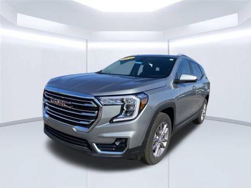 Used 2024 GMC Terrain SLT AWD/4WD image 13