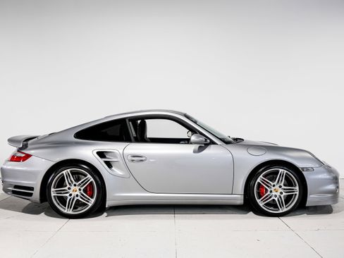 Used 2007 Porsche 911 Turbo image 2