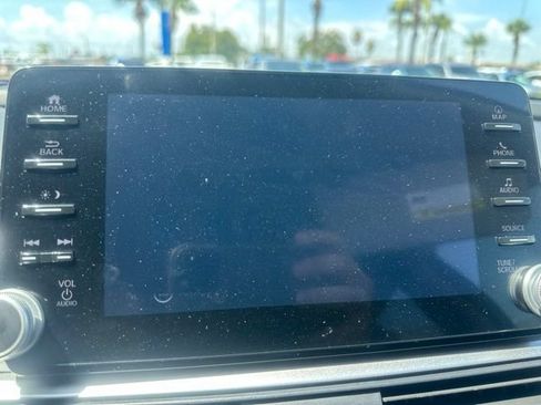 Used 2022 Honda Accord Touring image 24