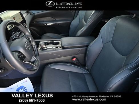 Used 2024 Lexus RX 350 w/ Convenience Package AWD/4WD image 9