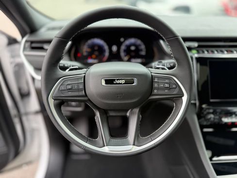 New 2026 Jeep Grand Cherokee Laredo X AWD/4WD image 6