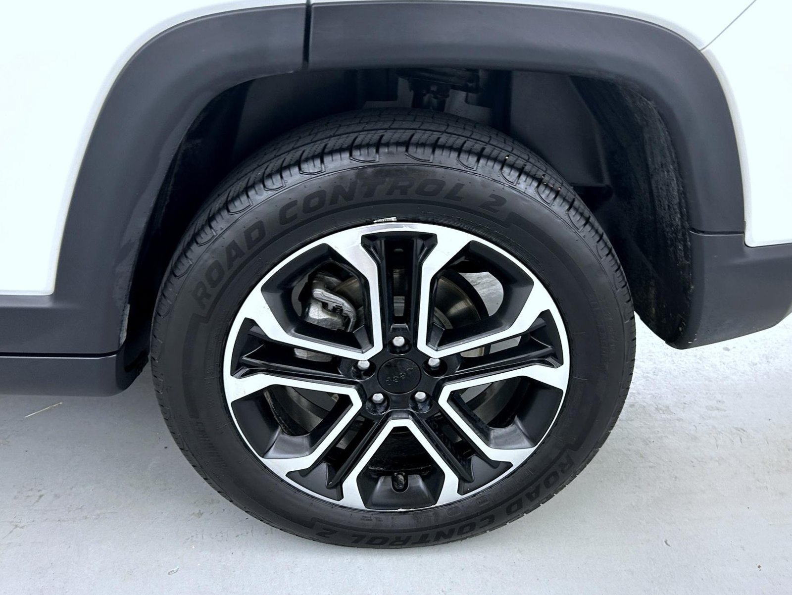 Certified 2024 Jeep Compass Limited AWD/4WD image 23