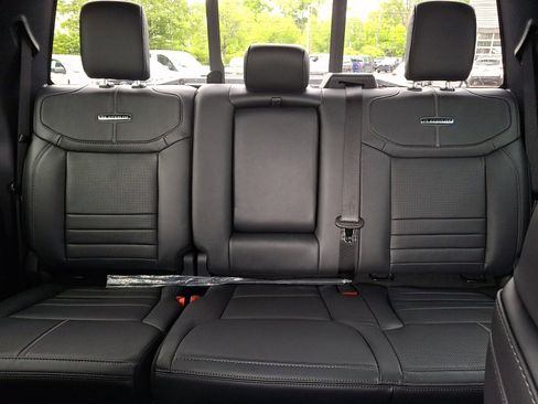 New 2026 Ford F150 Platinum AWD/4WD image 18