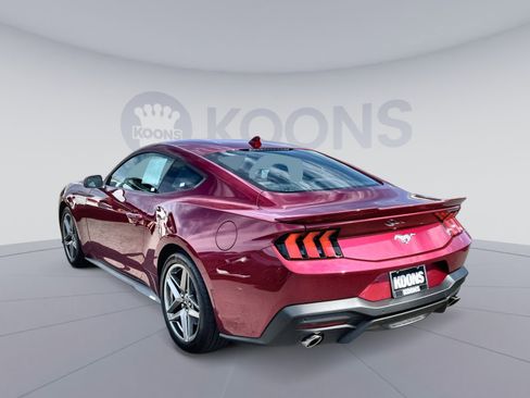 Used 2026 Ford Mustang Coupe RWD image 14