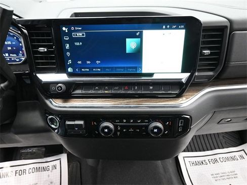 Used 2025 Chevrolet Silverado 1500 LT image 15