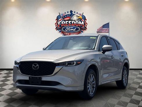 Used 2025 MAZDA CX-5 AWD 2.5 S w/ Preferred Package image 2