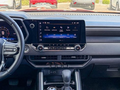 Used 2026 Chevrolet Colorado Trail Boss AWD/4WD image 15