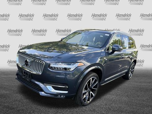 Certified 2023 Volvo XC90 B6 Plus w/ Protection Package AWD/4WD image 5