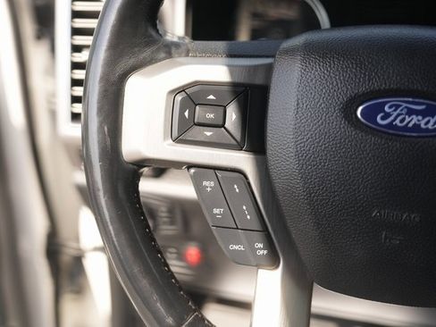 Used 2018 Ford F150 Platinum w/ Equipment Group 701A Luxury image 23