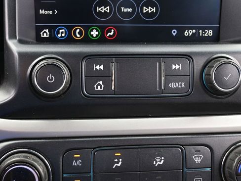 Used 2019 Chevrolet Colorado ZR2 w/ LPO, Power Package image 25