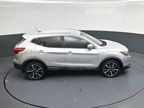 Used 2017 Nissan Rogue Sport SL image 36